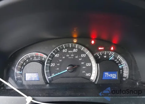 2014 Toyota Camry Se z USA, uszkodzony, nr VIN 4T1BF1FK1EU374828